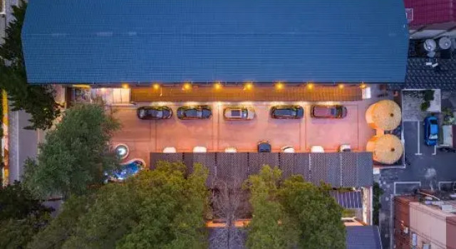 Shanghai Songjiang Yunjian Grain Store Guyan Hotel, Varaa Hotelli Songjiang Shanghai