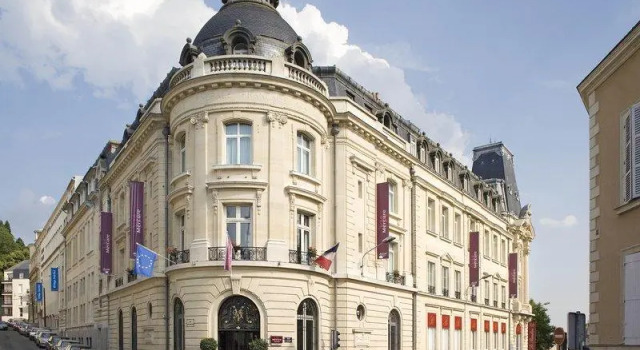 Двухместный номер Standard с красивым видом из окна Mercure Le Mans Centre