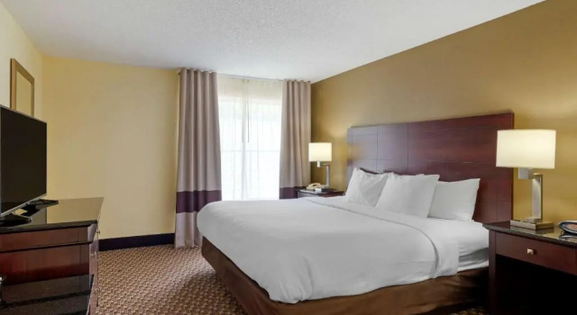 Люкс Comfort Suites Milledgeville