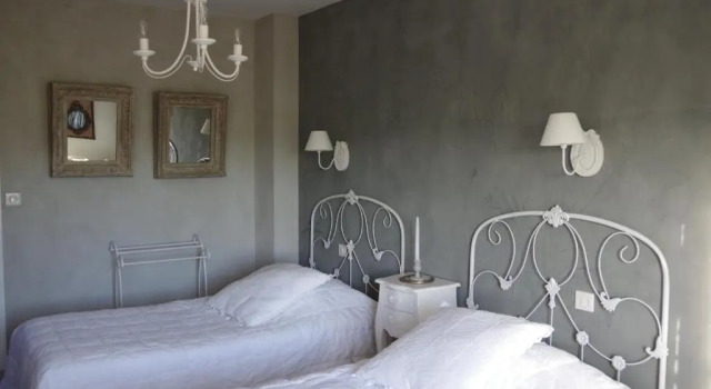 Le Manoir des Arômes, Book Hotel Brugny-Vaudancourt 