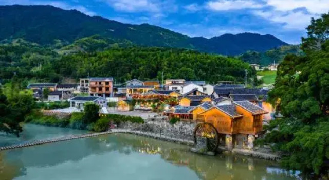 Waiting For You at Yunshuiyao Inn, Book Hotel Zhangzhou Fujian
