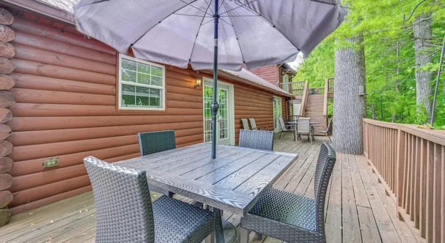 Kentucky Group Getaway w/ Dock + Lake Access, Réserver Maison de vacances Burnside Kentucky