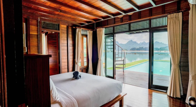 Люкс с балконом 500 Rai Floating Resort