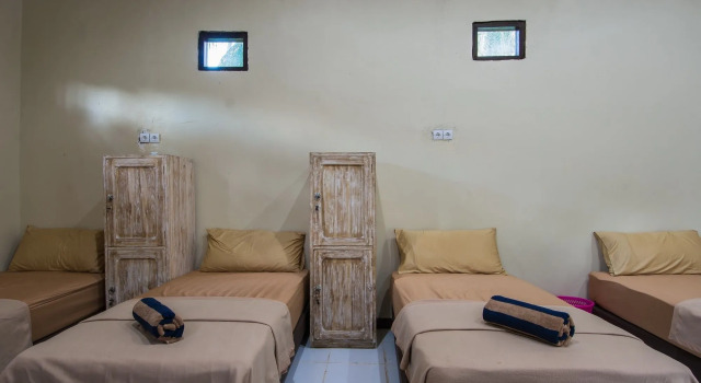 Apit Lawang Villas