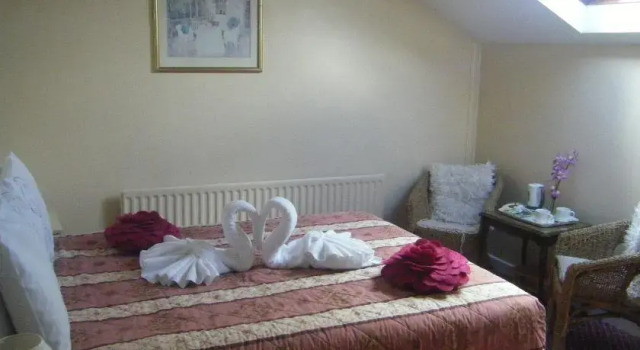 Attyrory Lodge Tourist Accommodation, Boek Mini-hotel Mini-hotels in Connacht, Mini-hotel