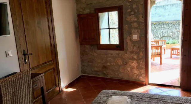 Hostal Can Xicu, Rezervați Pensiune Capmany Alt Empordà