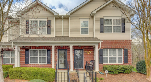Dog-friendly Townhome w/ Patio in Charlotte Area!, Reserva ahora Apartamento Charlotte 