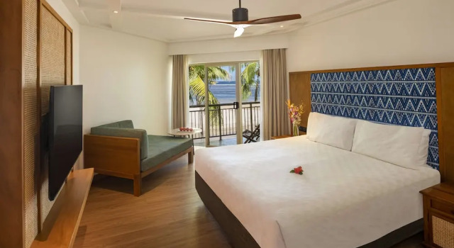 Двухместный номер Premium с видом на океан Outrigger Fiji Beach Resort