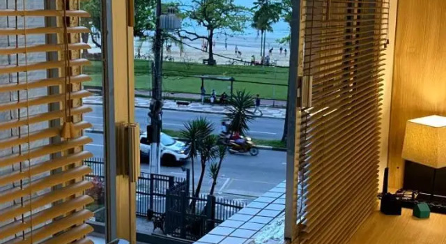Studio moderno na avenida da praia - Boqueirão, Забронировать Отель Отели Сантос с бассейном, рядом с Shopping Parque Balneario, Бассейн