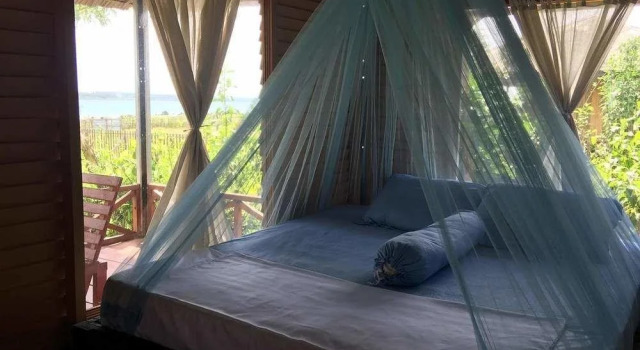 Simeulue Nanik Surfcamp, Reservar Hotel Matan Urung Indonésia