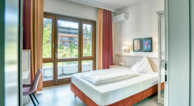 Одноместный номер Standard с балконом Hotel Parks