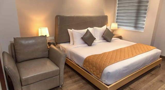 Номер Premium The Mayberry -A Bergamont Group of Hotels