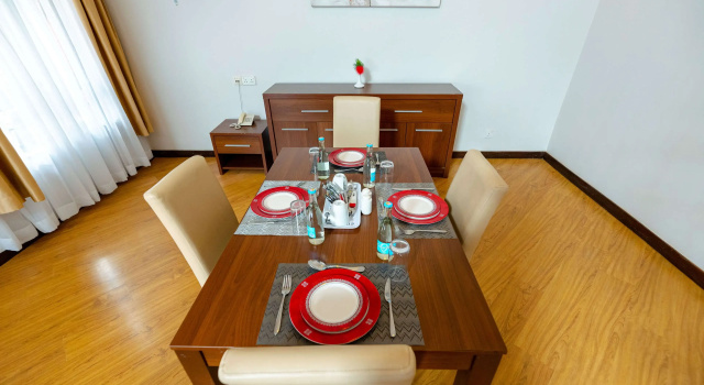 Двухместные апартаменты Мансарда c 1 комнатой Heri Heights Hotel Apartments, SureStay Collection by Best Western