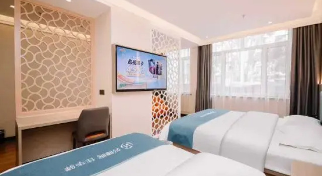 Люкс Rujia Huayi Select Hotel (Harbin Zhan Yida Si Yuan)