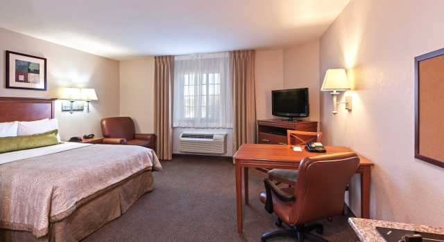 Candlewood Suites Pearland, an IHG Hotel, Buchen Sie Hotel Pearland Texas Gulf Coast