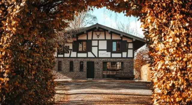 Le Grand Cerf 25 pers, Malmedy- Chalet rustique, jardin, Rezerwuj Chalet Domki letniskowe w Liege, Domek