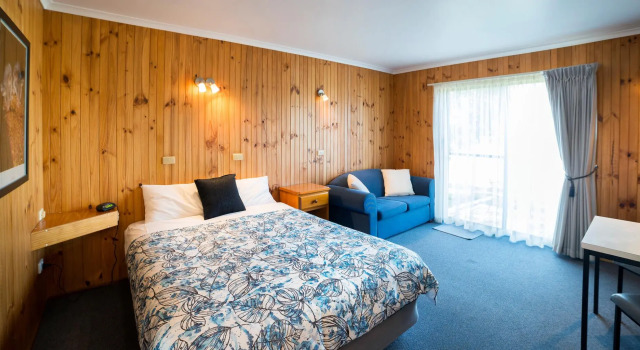 Двухместный номер Standard с видом на горы Kookaburra Motor Lodge