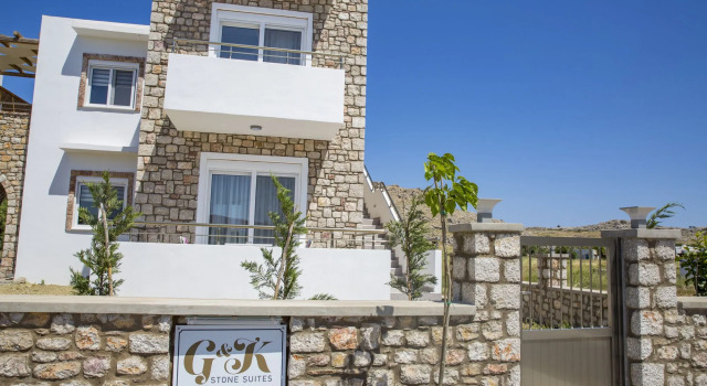 G&K Stone Suites, Reserva ahora Apartamento Charaki Rodas