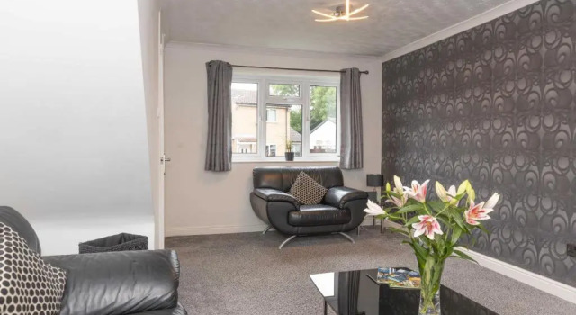 CAPRI 13 SA - 3 bed House, Close to Loughborough Uni and M1 motorway, EV car facilities, Free Parking, Free Wifi - Ask for contractor rates!, Rezervați Hotel Loughborough Leicestershire