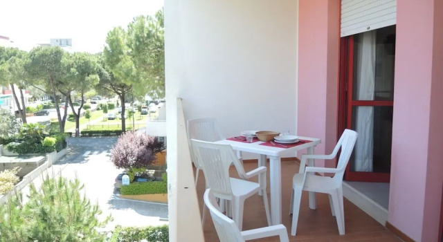 Renewed Two-roomed Flat With Swimming Pool