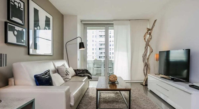 Stylish 2bed/2bath With Swimming Pool, Забронировать Отель Отели провинции Барселоны 3 звезды, 3*