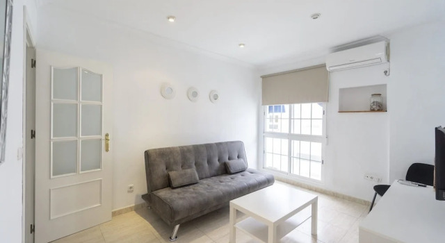 RentalSevilla Acogedor apartamento en San Román, Забронировать Апартаменты/квартира Старый город Севилья, рядом с La Torre de Don Fadrique