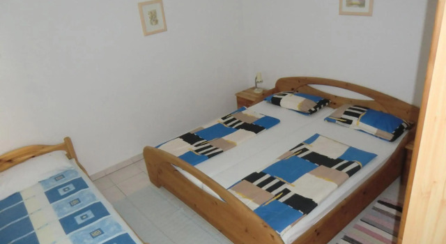 Ferien Haus Evita auf Insel Vir, Забронировать Отель Вир Zadar Islands