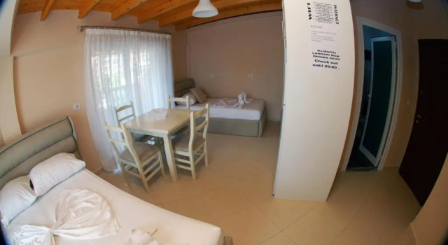 Studio Hotel Vila Alvin & Apartments