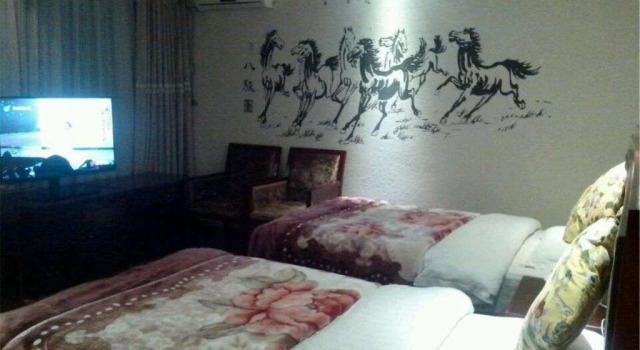Emeishan Xinyaju Hotel, Prenota Hotel Monte Emei Sichuan