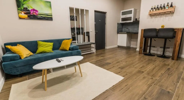 Апартаменты Sandor Apartment