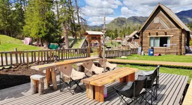 Kanas Fuyun Inn, Rezervovat Hotel Altay Xinjiang