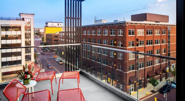 Люкс Canopy By Hilton Grand Rapids Downtown