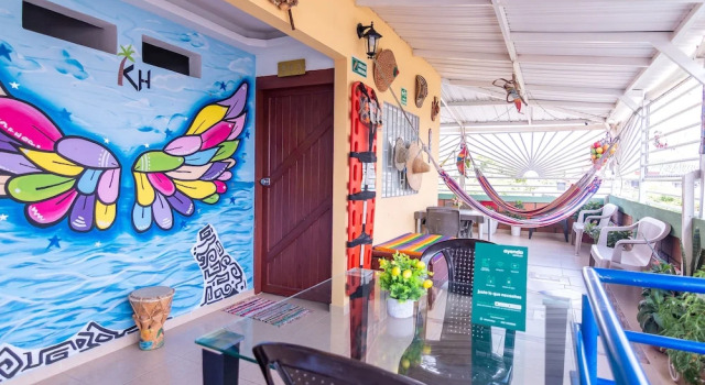 Hostal Kumbaya, Забронировать Отель Отели в центре Санта-Марта, в центре