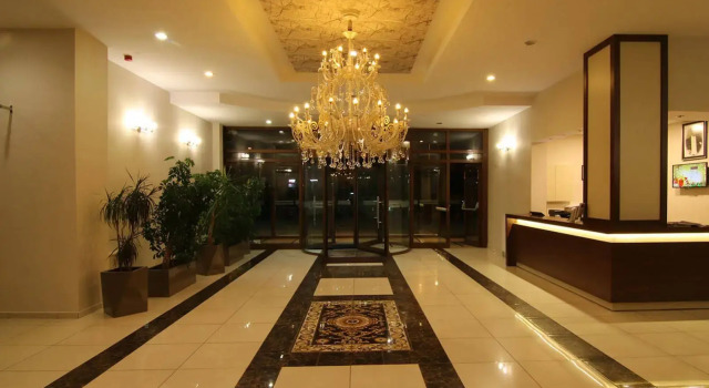 Royal Bilgic Hotel, Varaa Hotelli Hotellit Marmara-alue pysäköinnillä, Pysäköinti