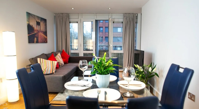 The Pinnacle by Jim Paul Apartments, Varaa Huoneisto Asunnot kohteessa Merseyside, Huoneisto