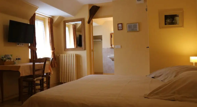A l'Orée du Bois, Book Hotel  