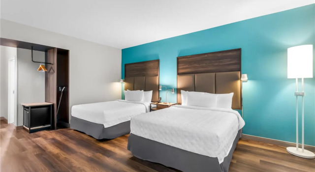Четырёхместный номер Standard Tru By Hilton Pensacola I-10 North Davis Highway