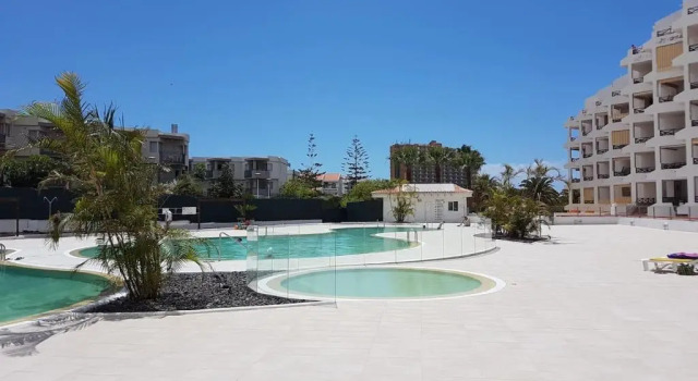 Апартаменты San Marino with heated pool, only 450 meters to the beach, wifi