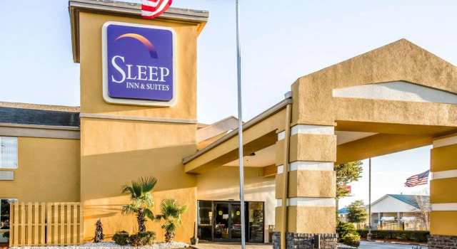 Wingate by Wyndham Myrtle Beach At Outlets, Забронировать Мини-отель Миртл-Бич Гранд-Странд, рядом с Аутлет-центр Tanger Outlets Myrtle Beach Hwy 501