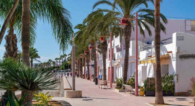 Апартаменты Piso céntrico en 2° línea de playa
