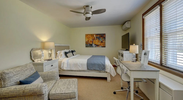 Parkside House, Rezerwuj Hotel Hotele 3-gwiazdkowe w Simcoe County, 3*