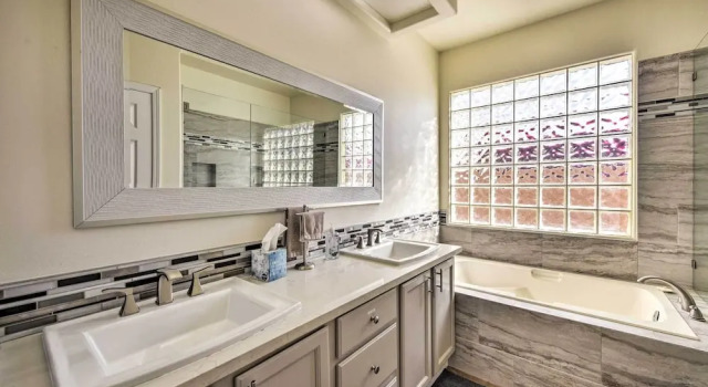 Коттедж с 4 комнатами Bermuda Dunes Home w/ Private Pool, Patio & Grill!