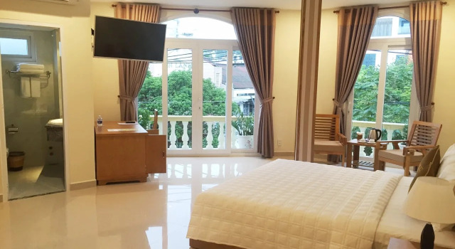 New Life Hotel