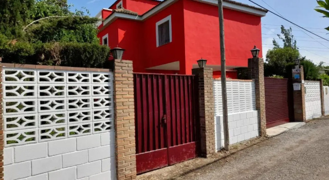 El Campo, Book Hotel Hotels in Aragon with Parking, Parking
