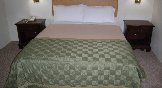 Номер Standard Western Motel