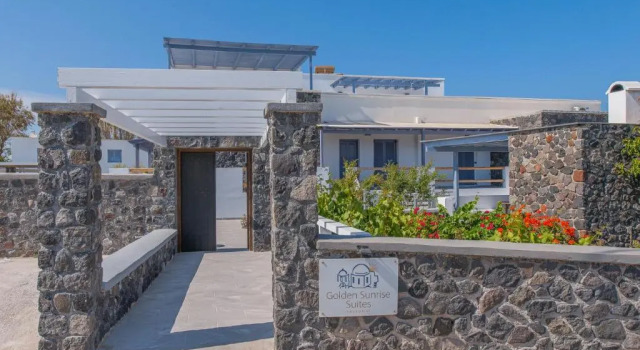 Номер Standard Golden Sunrise Suites