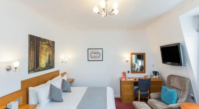 Двухместный номер Standard с видом на море OYO Stade Court Hotel