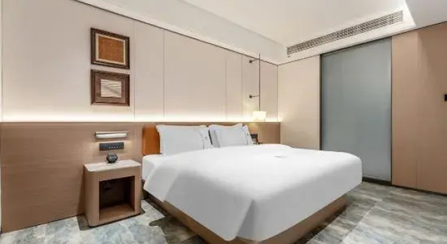 Люкс New Oriental Hotel