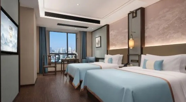 Двухместный люкс TILL BRIGHT Hotel (Changsha Wu Yi Square Ami Ling Subway Station)