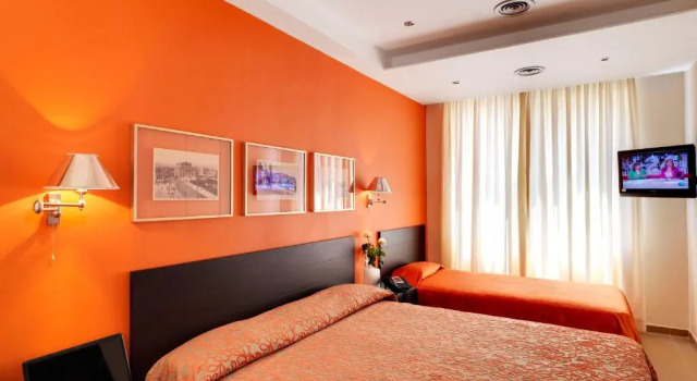 Трёхместный номер Standard Phidias Piraeus Hotel